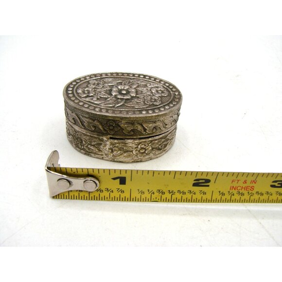 Antique Chinese Pill Box Trinket Silver Tone Floral Oval Repousse Container 40s - Picture 9 of 11